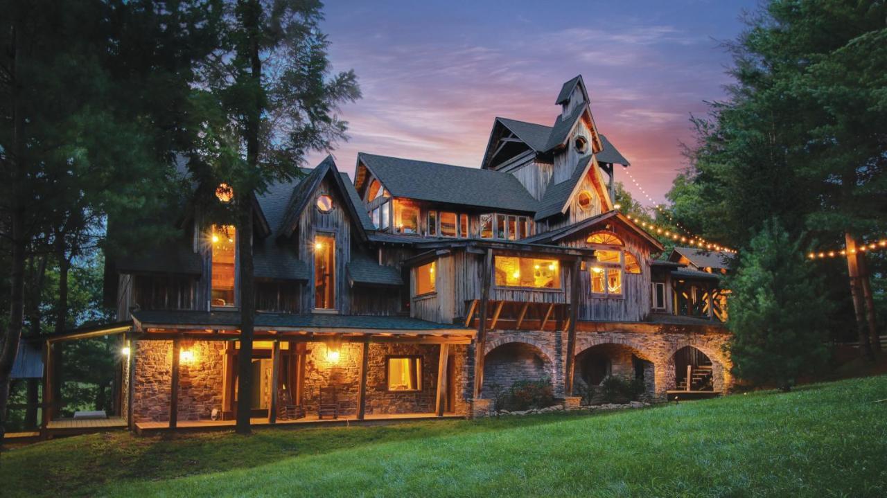 Whimsical Gatehouse At Dark Horse Estate Apartman Franklin Kültér fotó